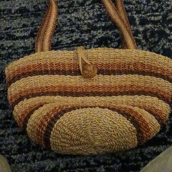 Handwoven bag - Picture 2 of 4